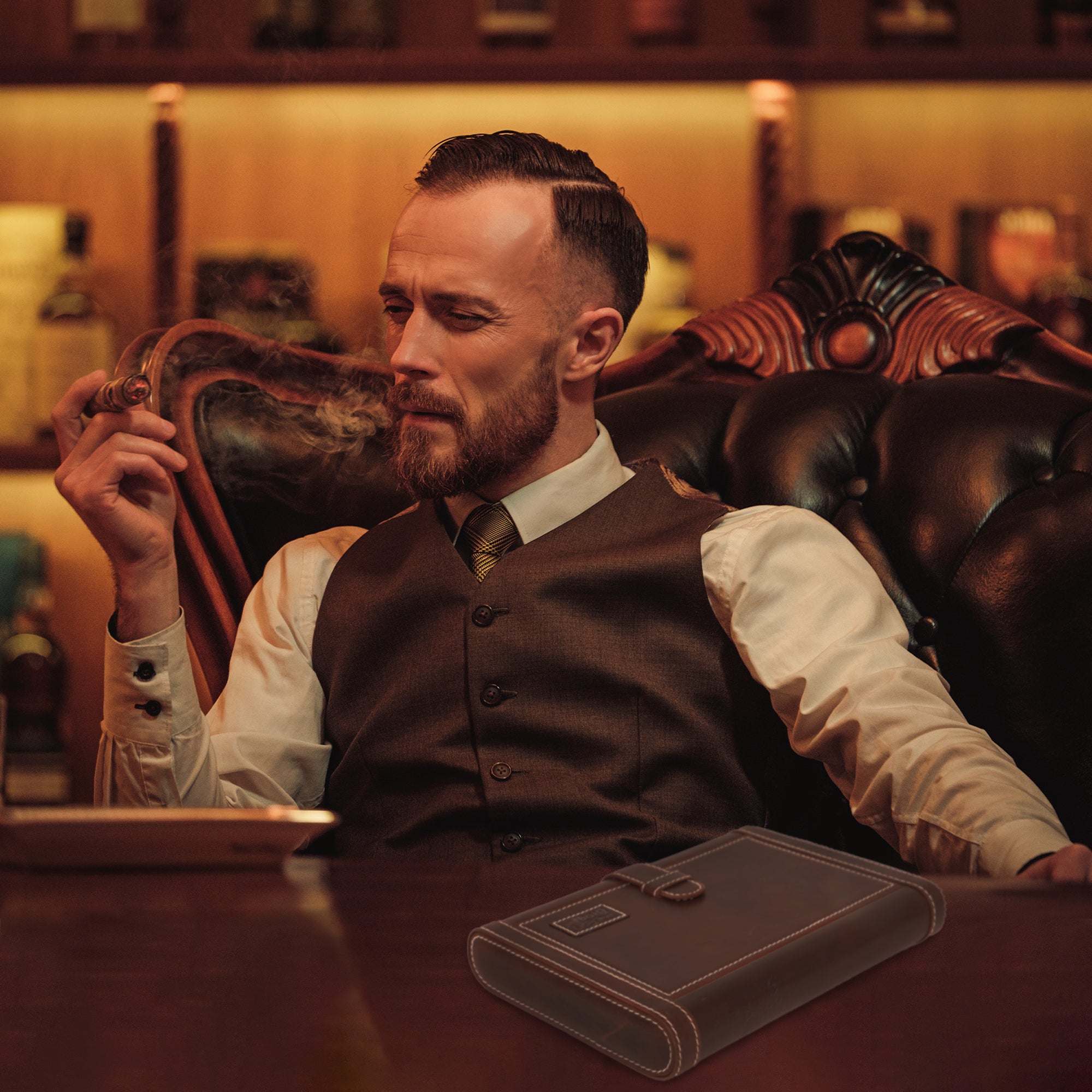 Leather Cigar Humidor Slim Box Cedar Wood for Travel or Desktop - Diesel Leather - [Brown Leather]